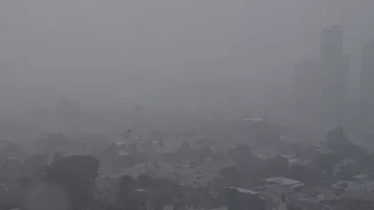 Chuva Intensa Surpreende São José dos Campos com Céu Fechado